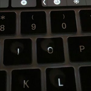 Meet your Posher, Sarina